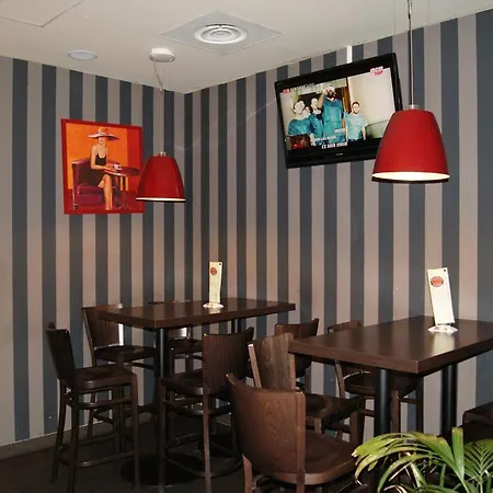 Hotel Campanile Prime - Lyon Eurexpo Arena Stadium