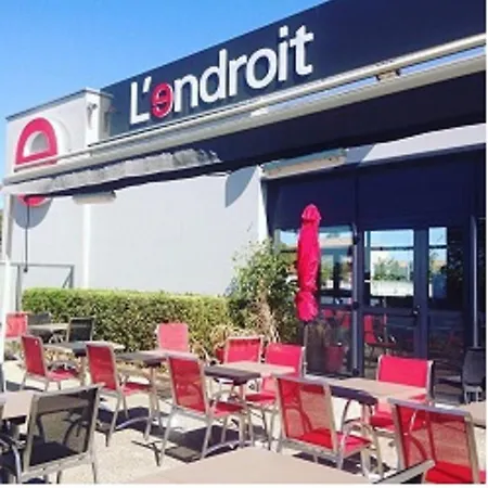 Hotell Aka Lyon Eurexpo Arena Stadium 3*